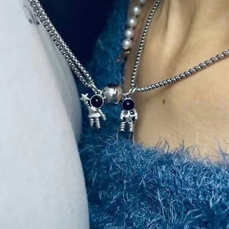 Special Astronaut Magnetic Couple Necklaces